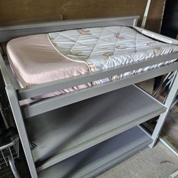 changing table 