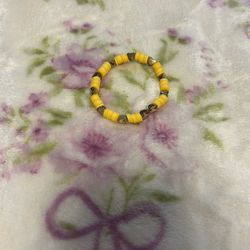 Light Yellow Lighter Yellow And Normal Yellow Js A Little Darker 
