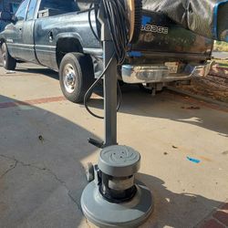 Advance Scrubbing Floor Machine Perfect Condition 295.00 