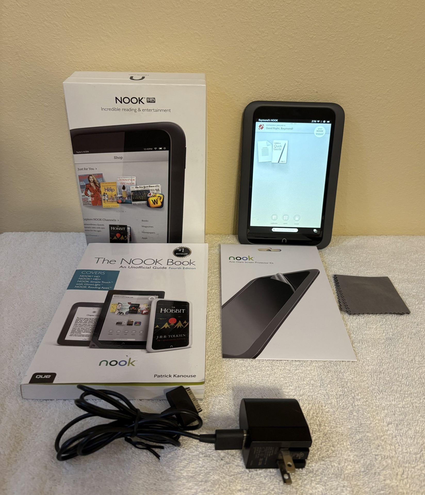 Nook Model#BNTV400 7” Barnes & Noble Tablet. For Parts Only As Is!