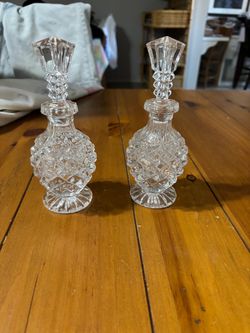 Crystal diamond cut parfum bottles