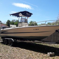 21ft Center Console Fishing Boat $6,500.00
