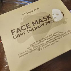 Face Mask Light Therapy Pro