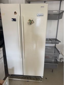 Fridge! NEED GONE Works!!!