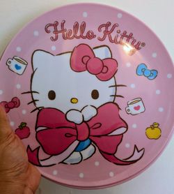 Set 4 new hello kitty plates