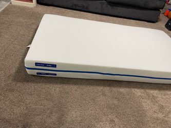 Like New Nectar Memory Foam Twin Mattress