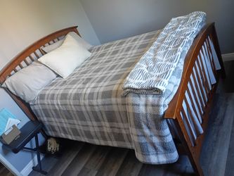 Bed and mattress