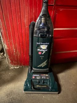 Hoover WindTunnel Self-Propelled Upright Vacuum