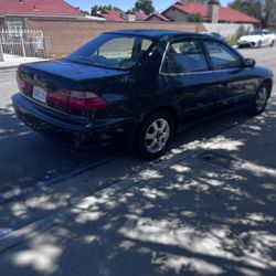 2000 Honda Accord