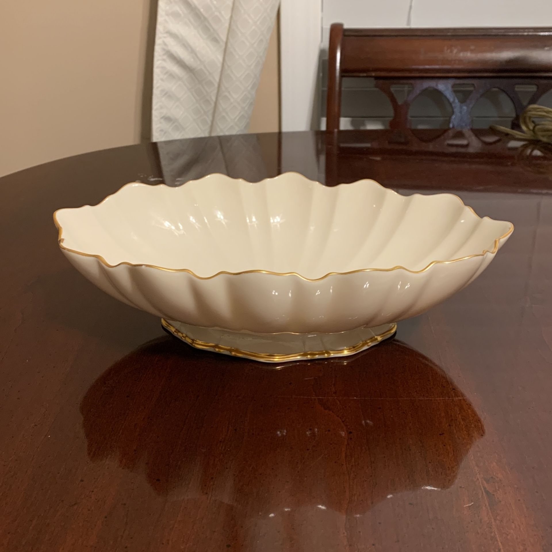 Lenox Center Piece.