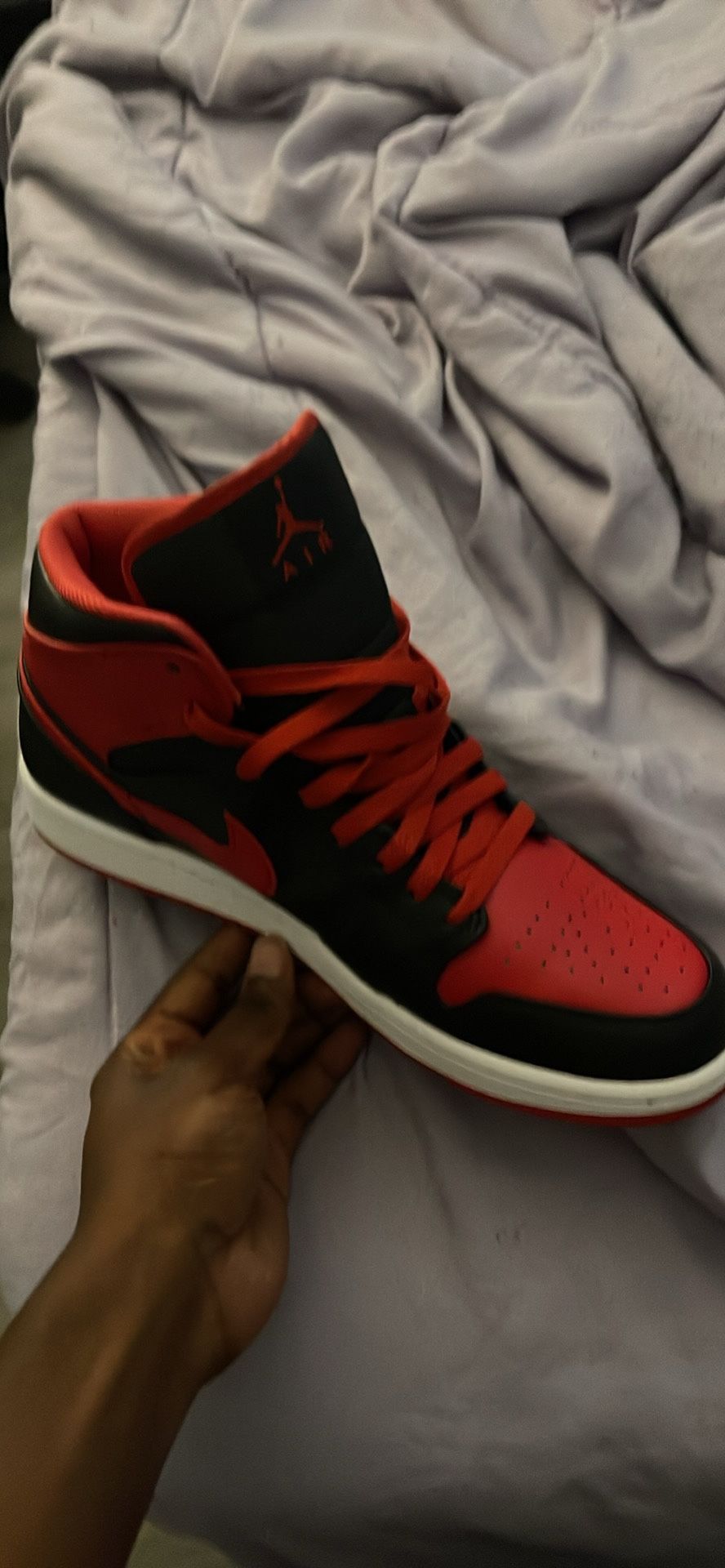 Air Jordan 1 Mid