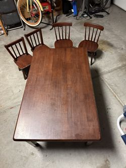 Solid Wood Kids Table