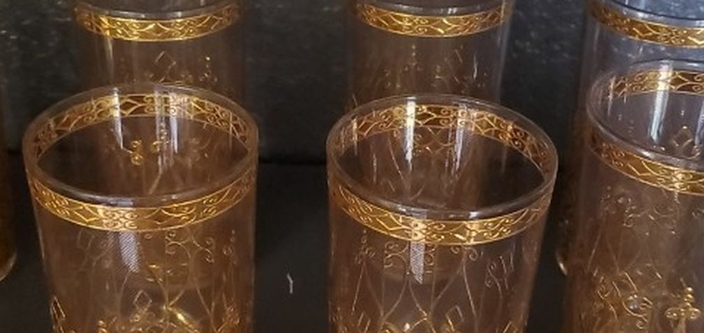 (8) 24kt Vintage Glassware. (6) Vintage Shot Glasses