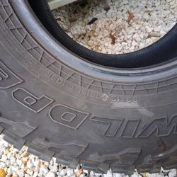Tires 33×12,5_15