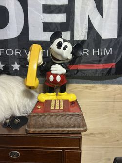 Antique Mucky Phone 