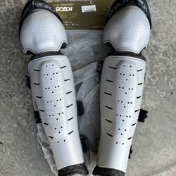 Mtn Bike Leg Armor / Protection /Pads