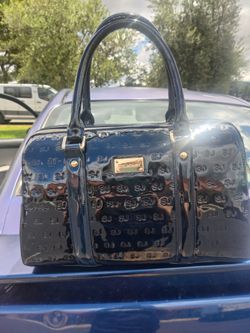 ✨ Authentic St. John Sport Patent Leather Bowler Bag ✨