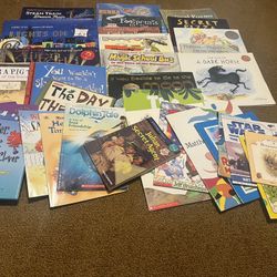 Bundle of 32 books kids classroom library learning education school reading