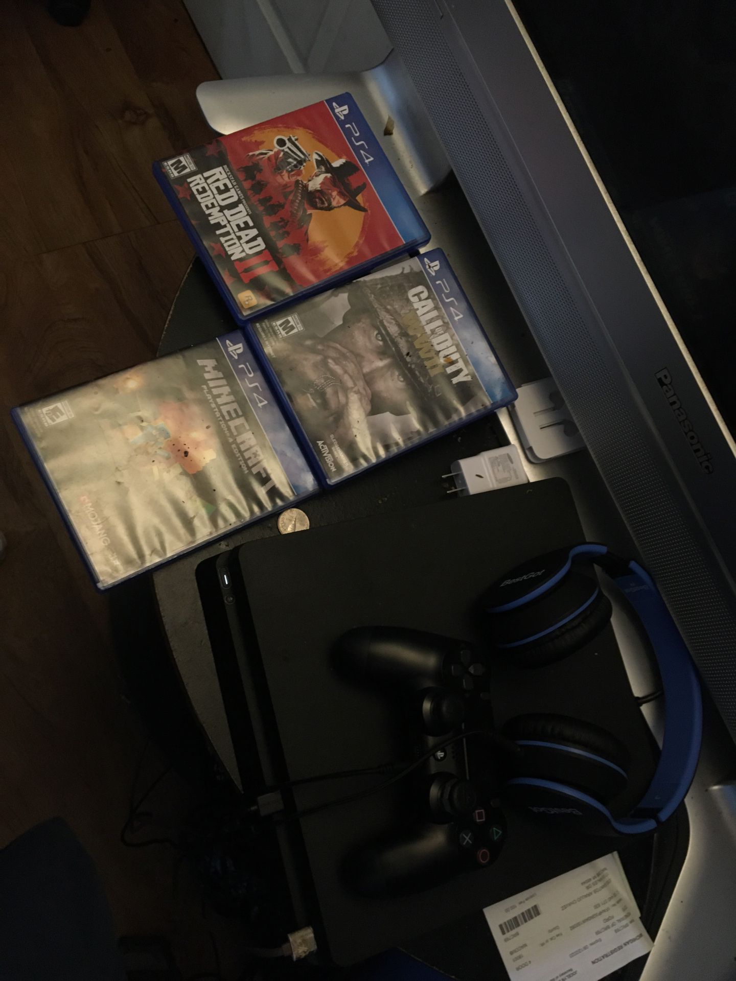 PS4 for sale,, comes with minecraft, rocket league, gta 5, COD WWII with headphones and controller all cables included.