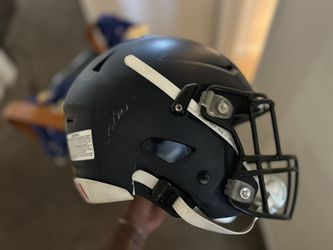 Riddell SpeedFlex Adult Football Helmet - 2026