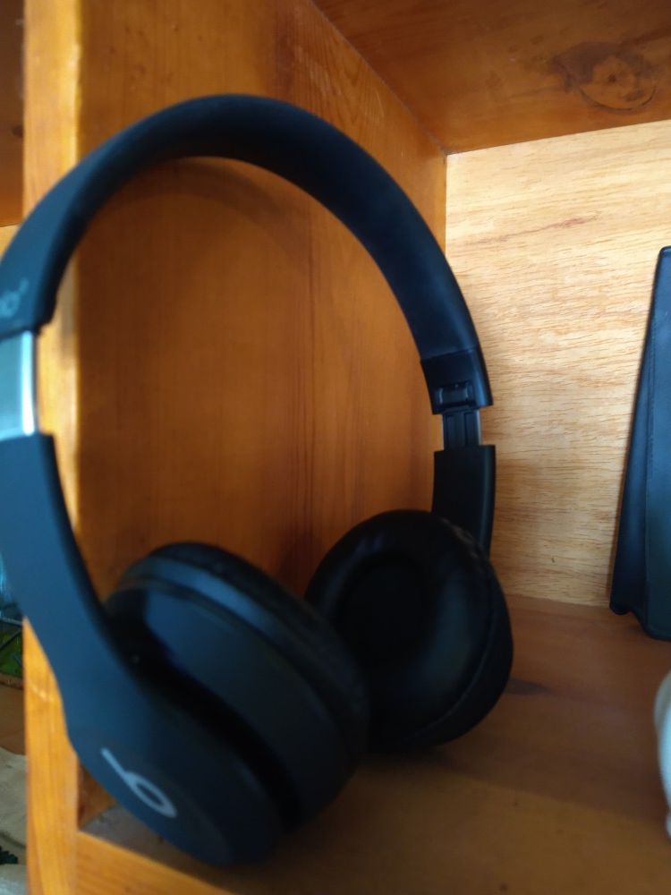 Beats solo 3