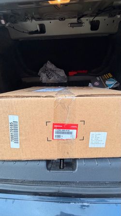 Honda OEM Part 11200-5K8-010