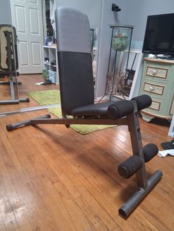 Adjustable bench