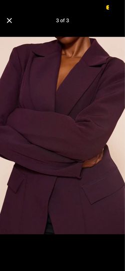 Burgundy classic blazer for women