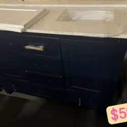 Clearance Sale – 48 inch Bathroom Vanities at Unbeatable Prices!