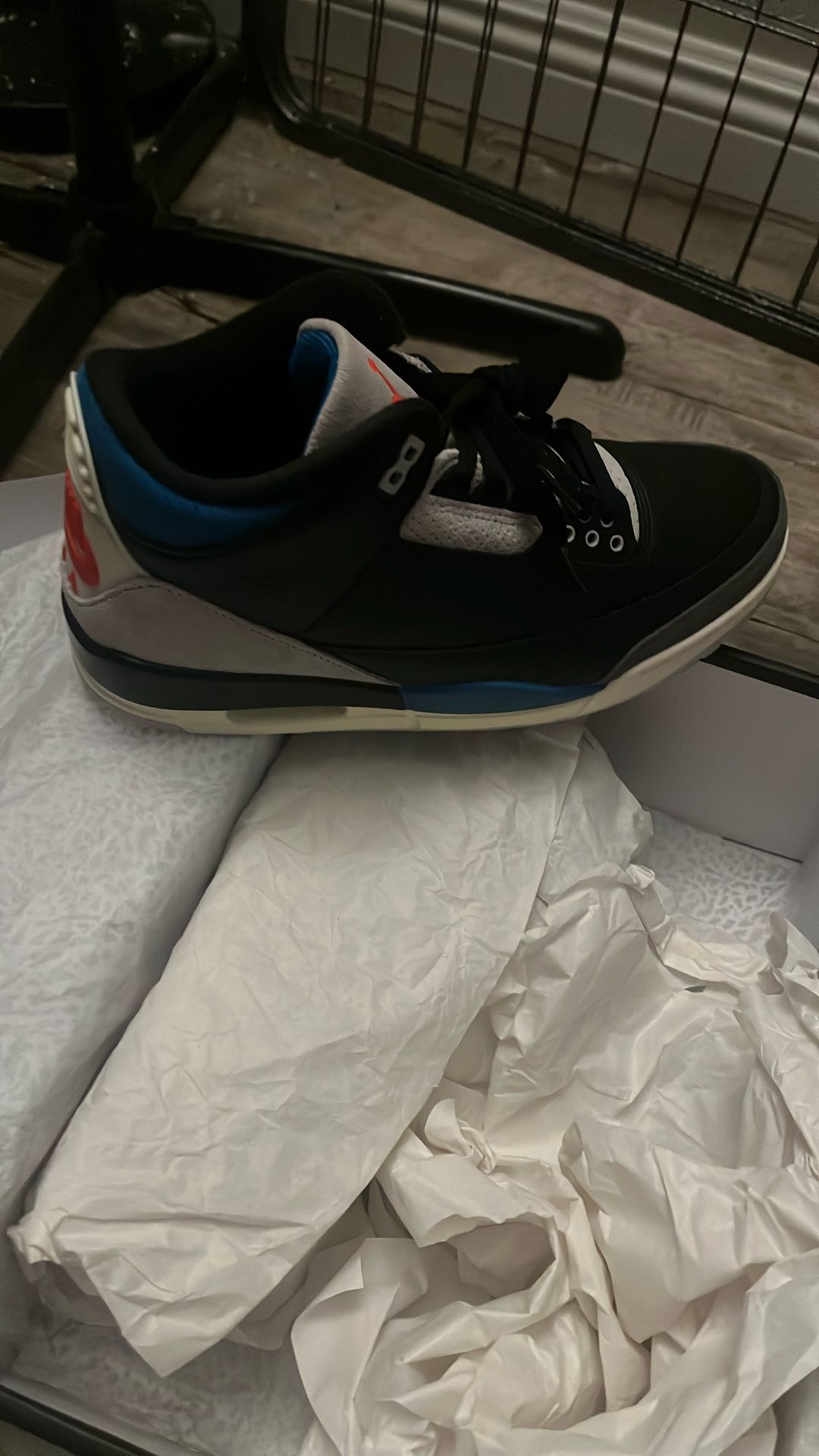 Bran New Jordan Rare Air 3 140$