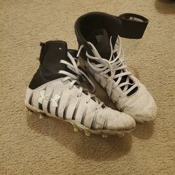 Football Cleats 6y