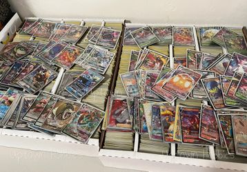 100 Pokémon Cards