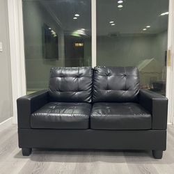 2 Piece Black sofa Set 