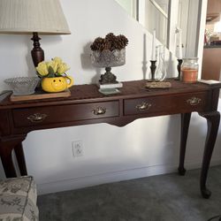 OBO! Wooden Console / Sofa Table with Drawers – Classic Style. Make an Offer!
