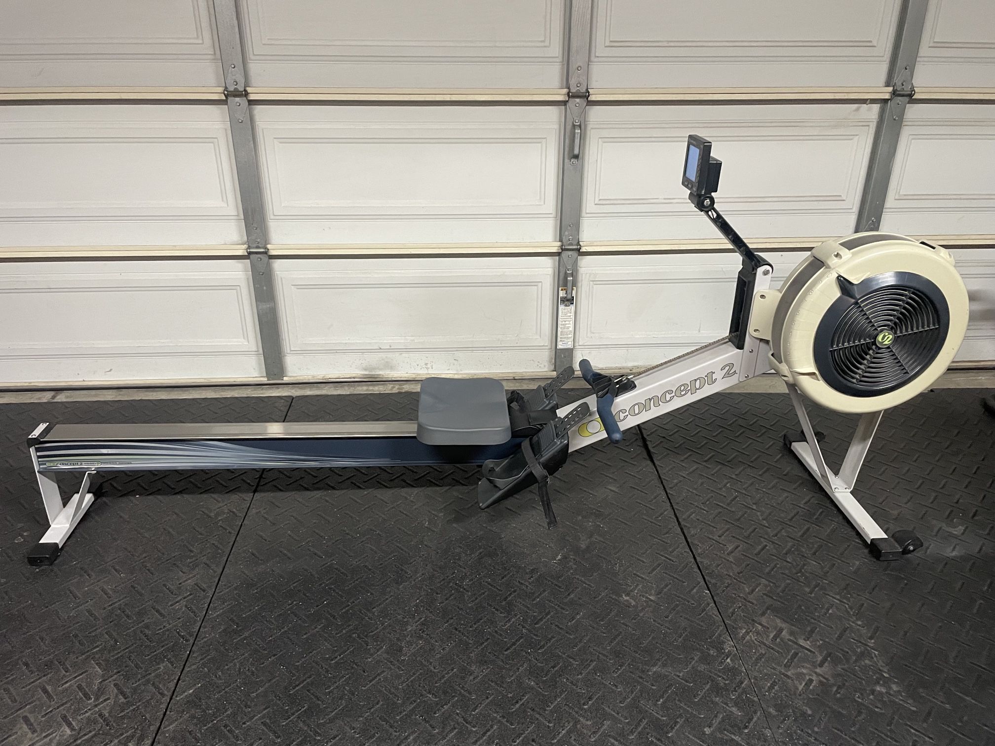 Concept 2 Model D w/ PM5 Row Machine Exercise Workout Rower Rowing Home Fitness Crossfit Trainer