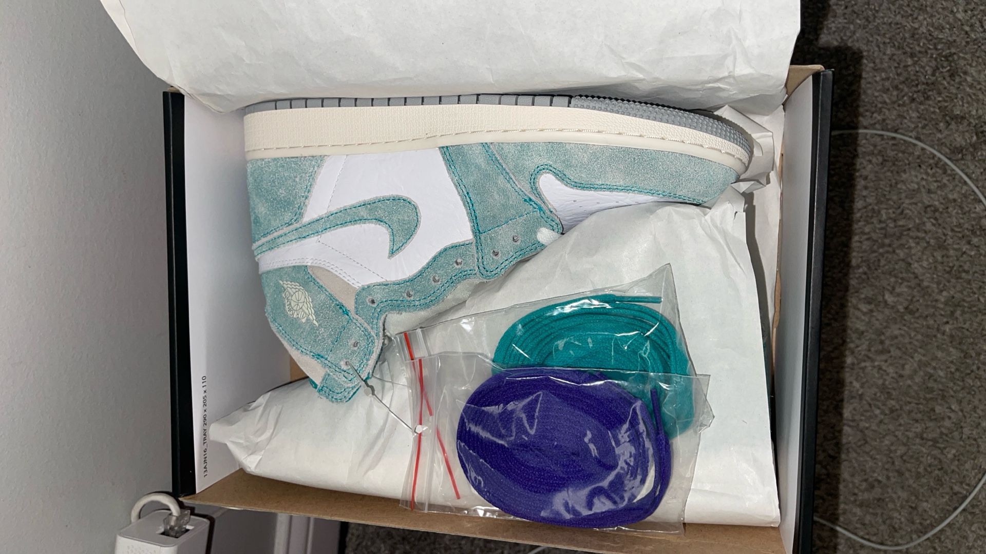 Jordan Retro 1 Size 7y $160