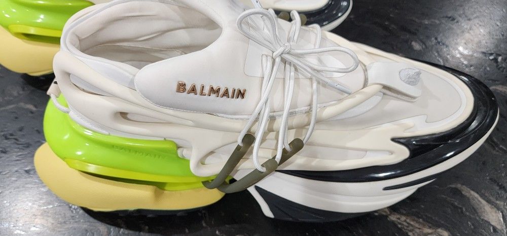 Balmain Paris UNICORN Size 43