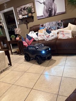 Remote control cooler