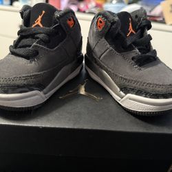 Kids Jordan’s Size 2C