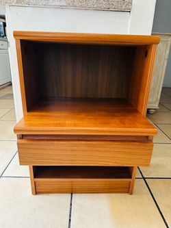 Mid Century Danish Modern Night Stand. only ONE