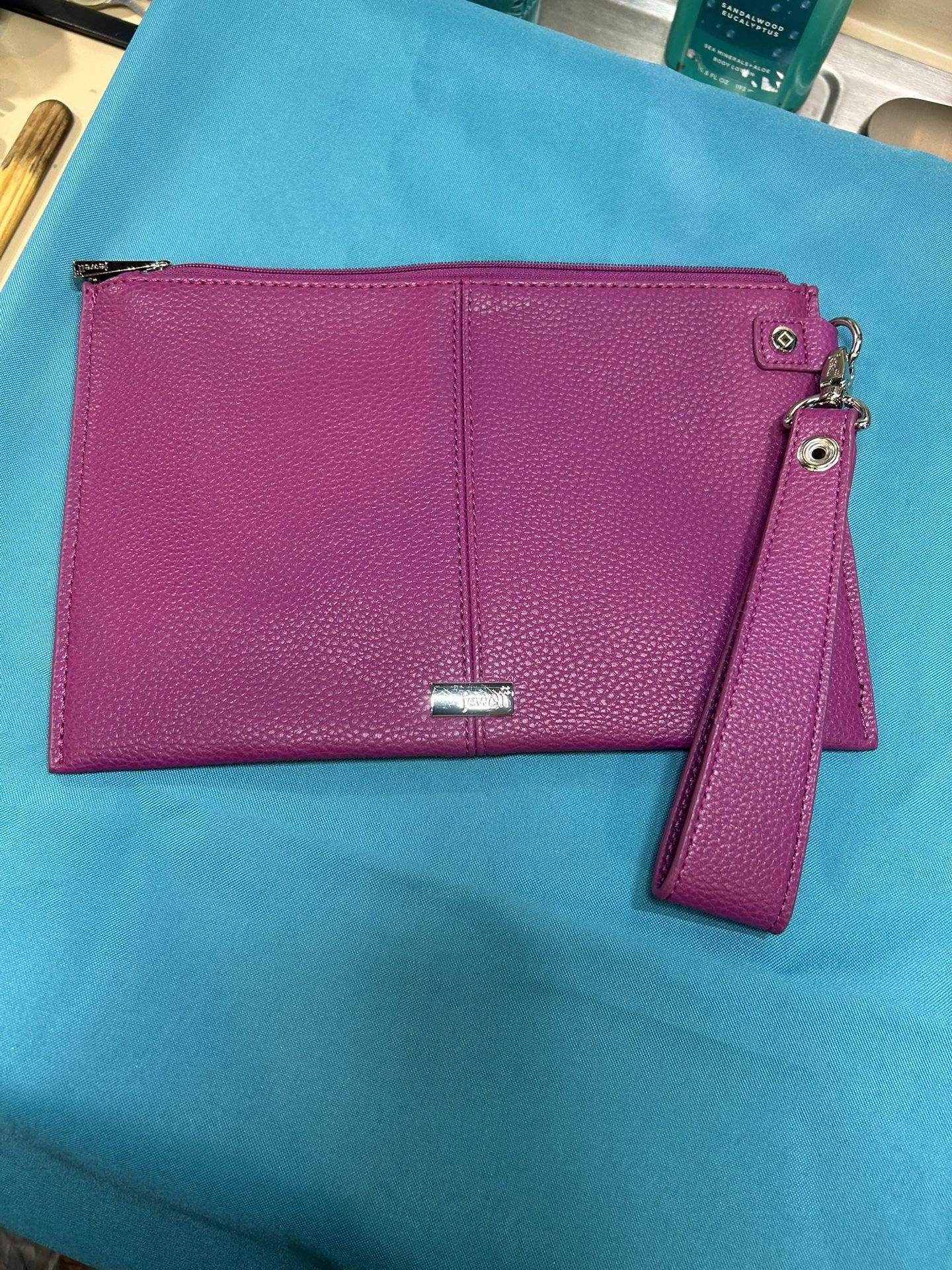 Thirty-One 31 Jewell Wristlet Wallet Fuchsia Pebble Finish NEW