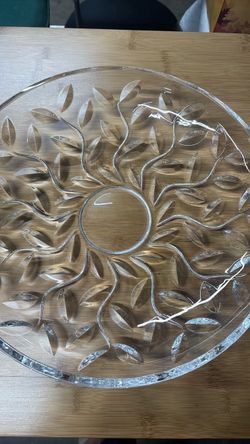 Clear Glass Serving Platter with Leaf Pattern