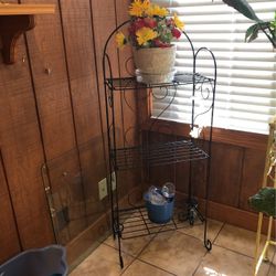 Black Metal Stand 3 Shelves