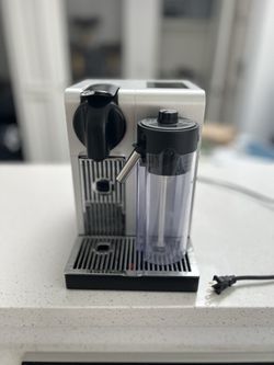 Nespresso Lattissima Pro