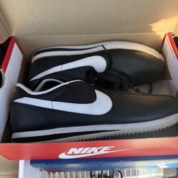 Nike Cortez Used size 12