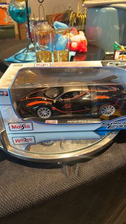 1:18 Maisto Ferrari FXX-K Evo Brand New Black
