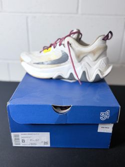 Nike Giannis Immortality 2 Sneakers Size 8