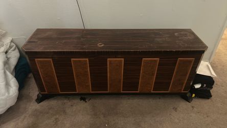 Vintage Wood Cedar Chest Storage Trunk