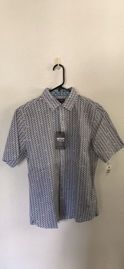 New***mens small (14-14 1/2) Van Heusen never tuck sea navy shirt