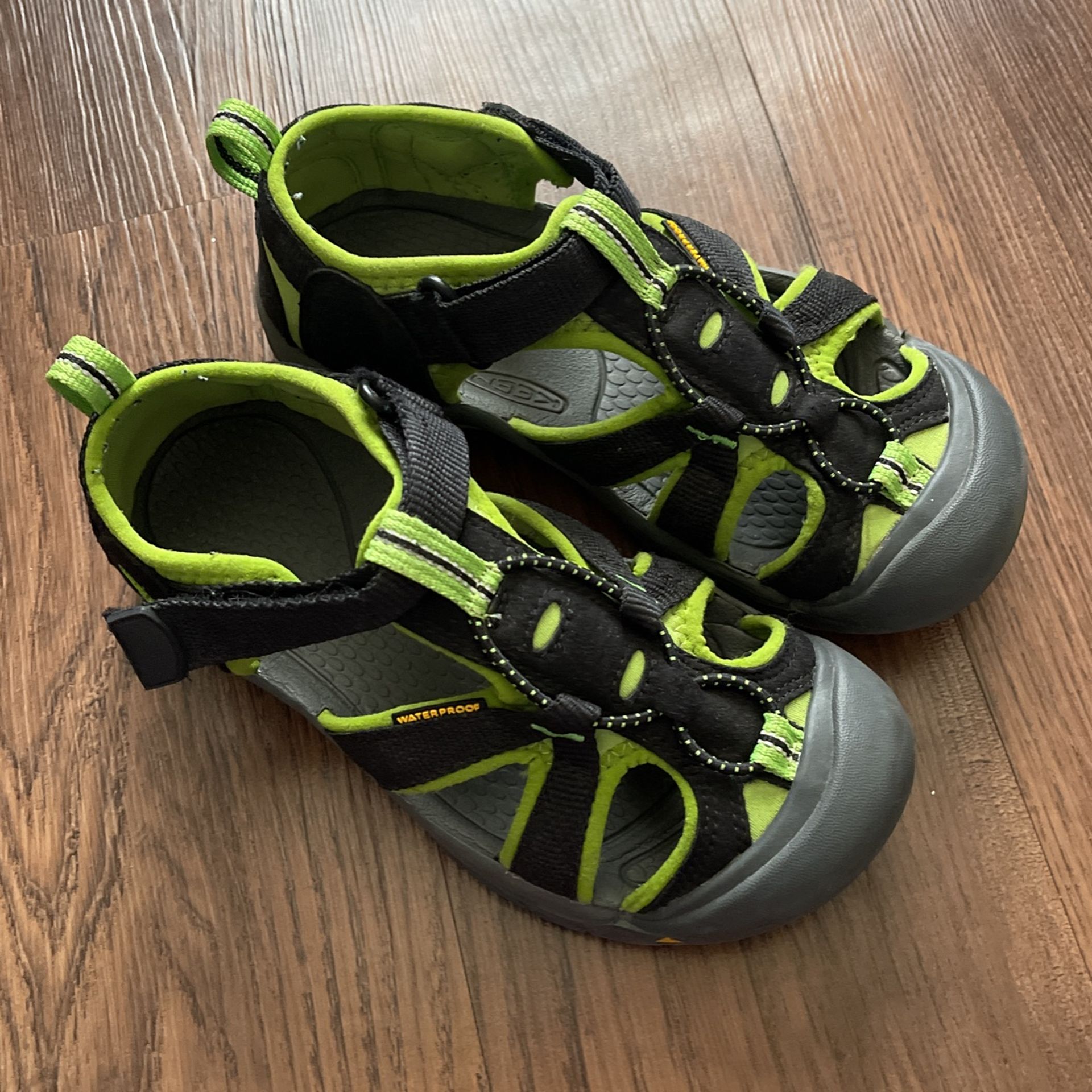 Keen Kids Water shoes 